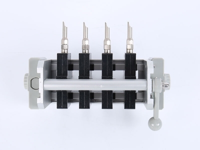 HH2019A單相偏心輪背出線(xiàn)表座（4滑塊-120、125孔距，M6-螺桿）