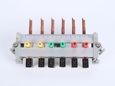 HH2018B三相鋁合金下出線(xiàn)表座（6滑塊,8滑塊，碲銅表棒，180、200孔距，200A大電流，M8螺桿）